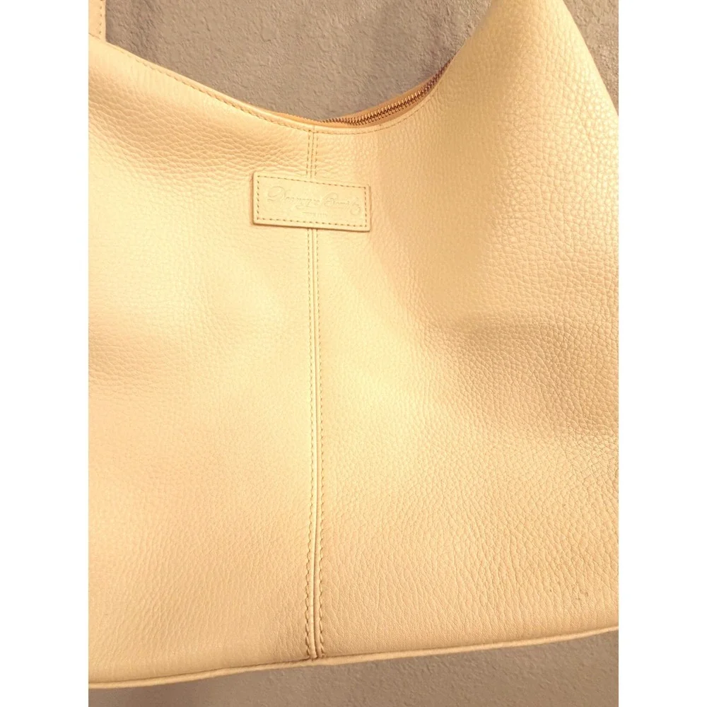 Dooney & Bourke‎ Vintage Cream Pebbled Leather Hobo Shoulder Bag Gold Hardware